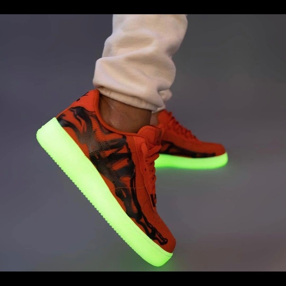 Air Force 1 Orange Skeleton - Picture 4 of 4